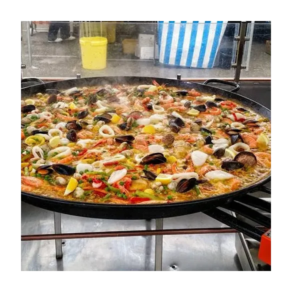 Paella géante à emporter